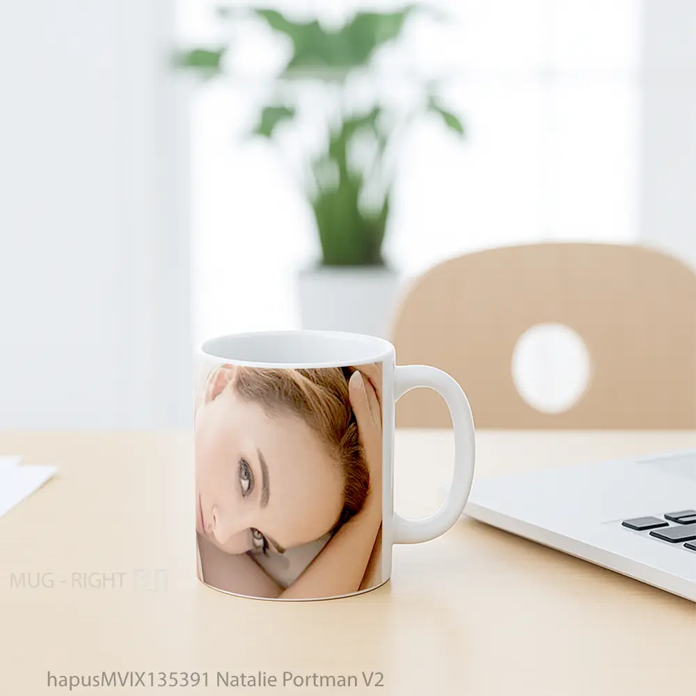 Mug Natalie Portman V2 Gelas Selebriti - All-side / Desain