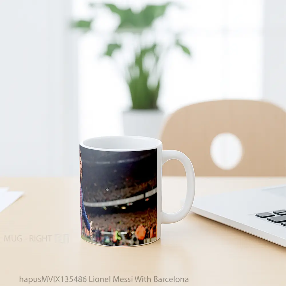Mug Lionel Messi With Barcelona Gelas Keramik Unik - All-side / Desain