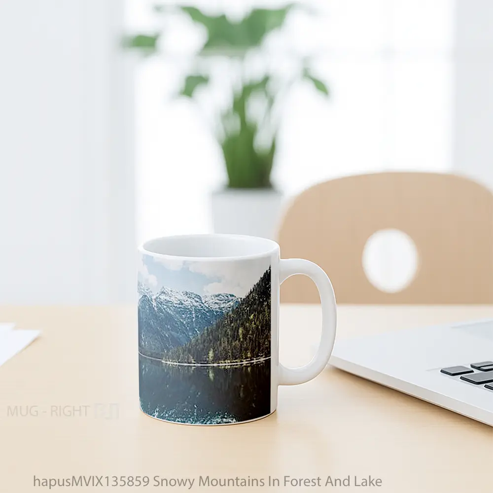 Mug Snowy Mountains In Forest And Lake Gelas Pemandangan Alam - All-side / Desain