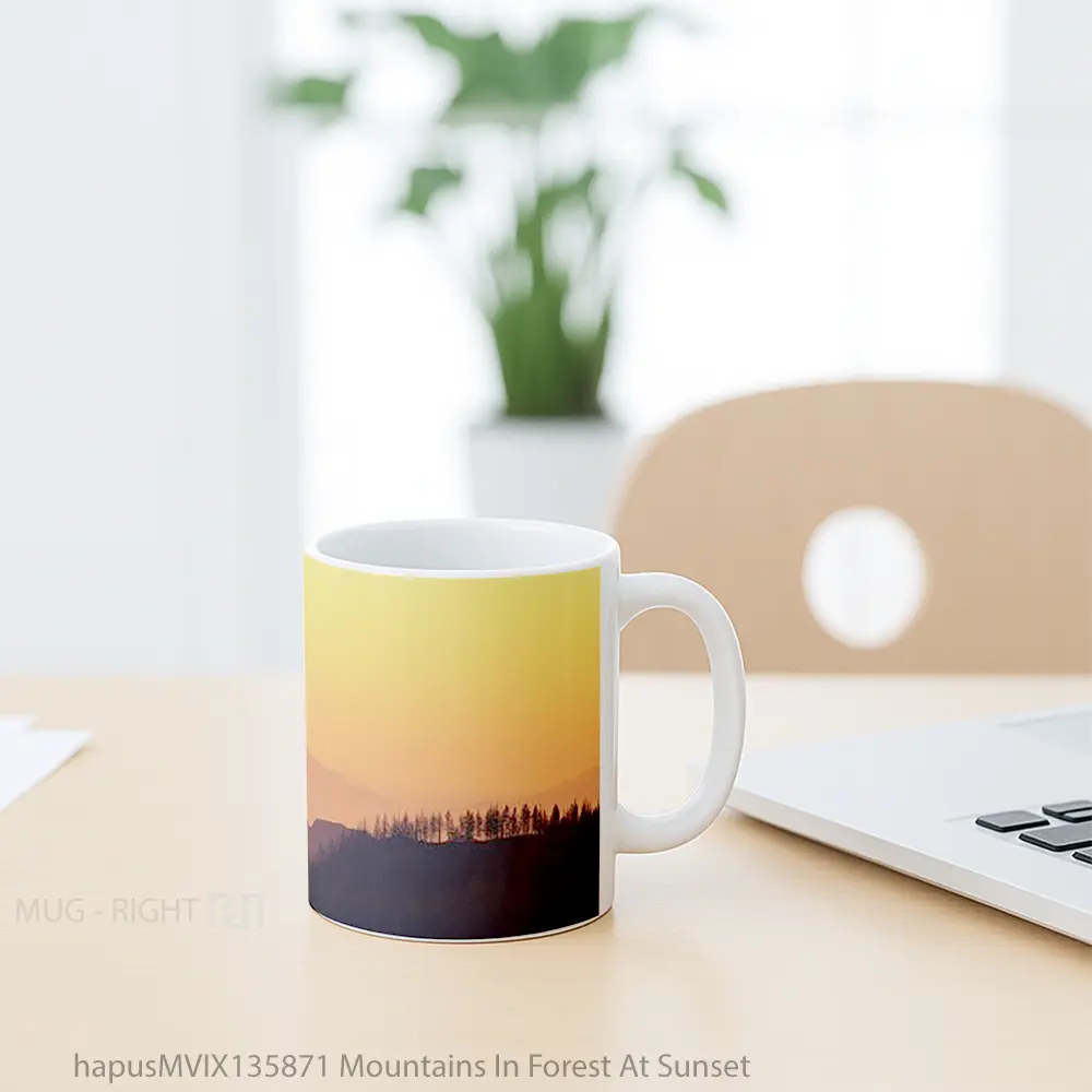 Mug Mountains In Forest At Sunset Gelas Pemandangan Alam - All-side / Desain