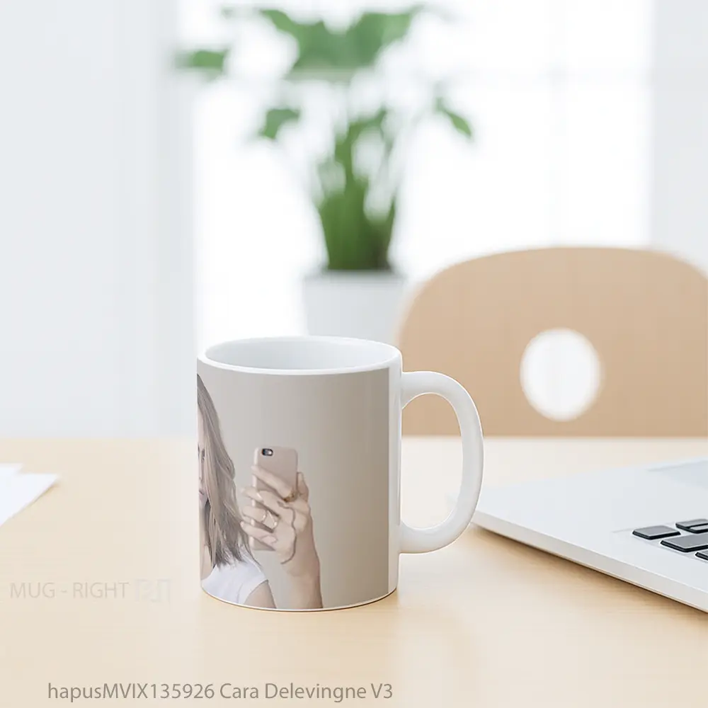 Mug Cara Delevingne V3 Gelas Keramik Unik - All-side / Desain