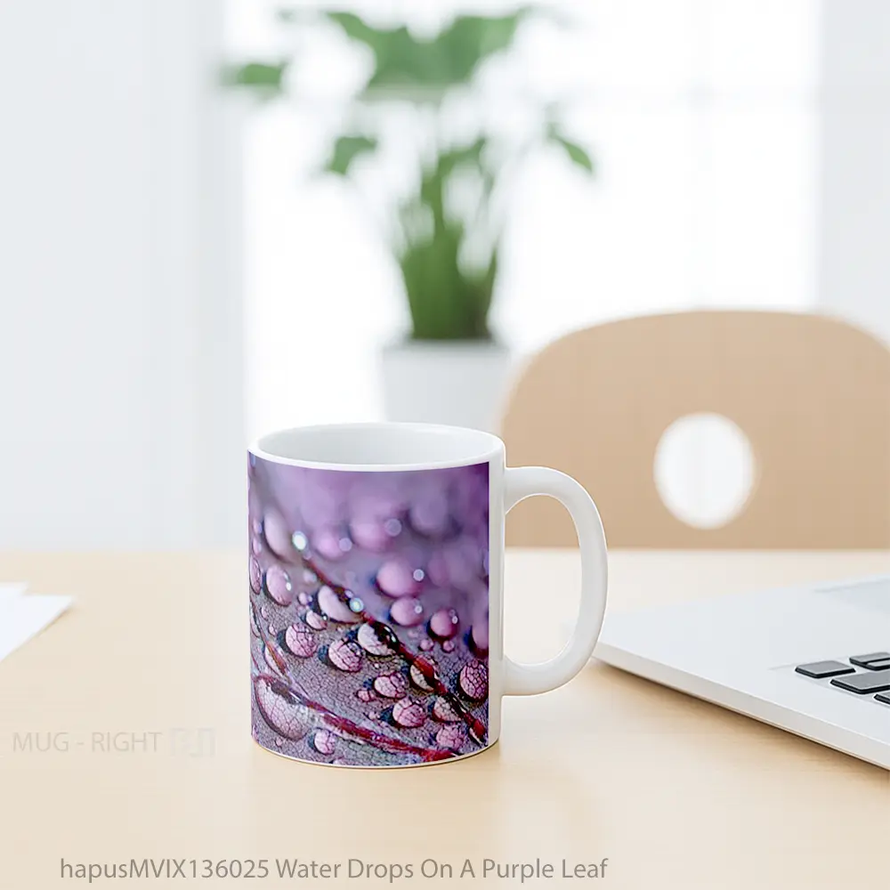 Mug Water Drops On A Purple Leaf Gelas Pemandangan Alam - All-side / Desain