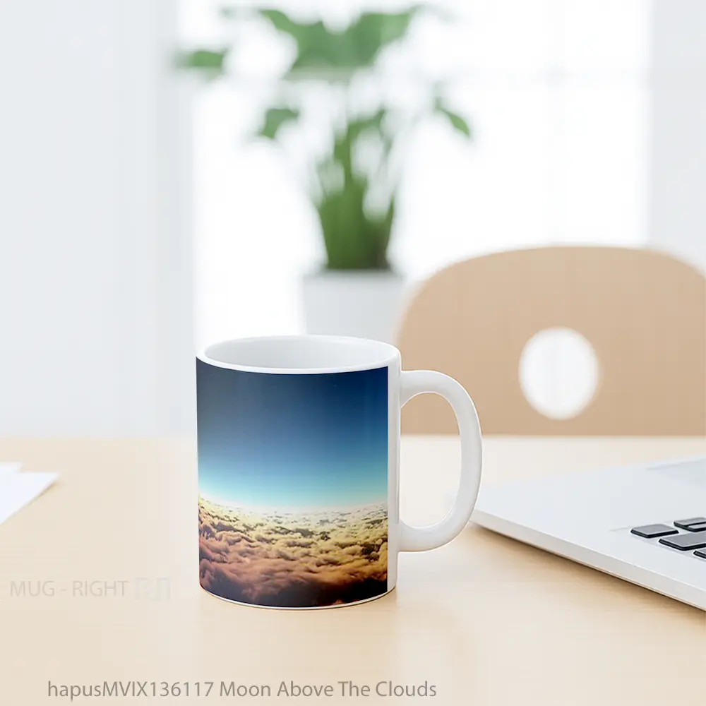 Mug Moon Above The Clouds Gelas Pemandangan Alam - All-side / Desain