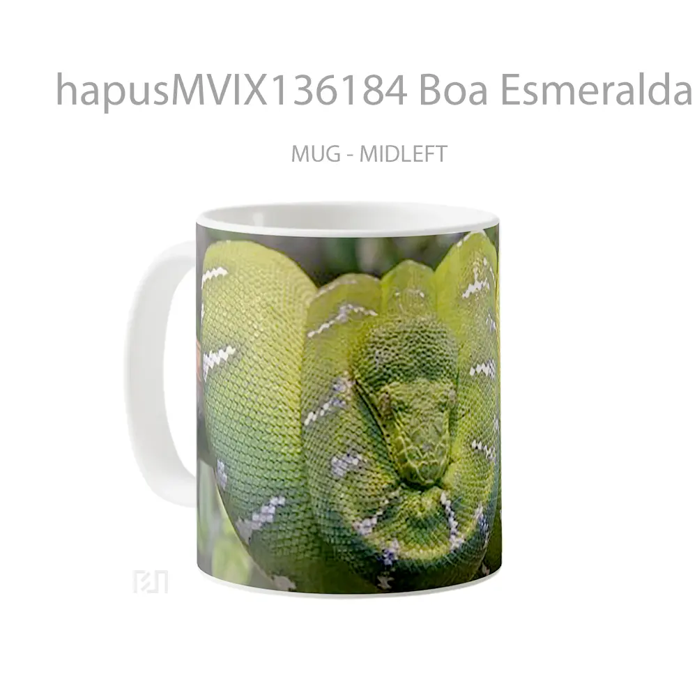 Mug Boa Esmeralda In A Tree Gelas Pemandangan Alam - All-side / Desain