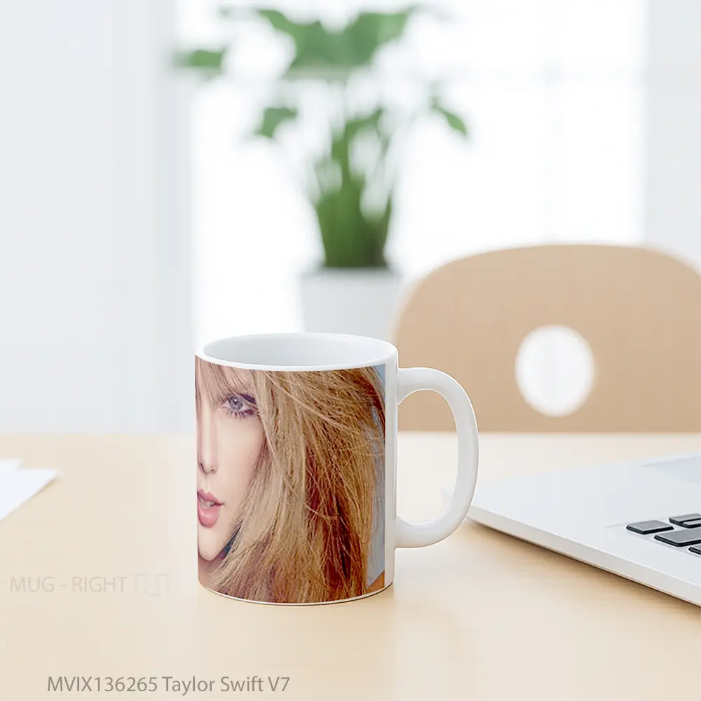 Mug Taylor Swift V7 Gelas Selebriti - All-side / Desain