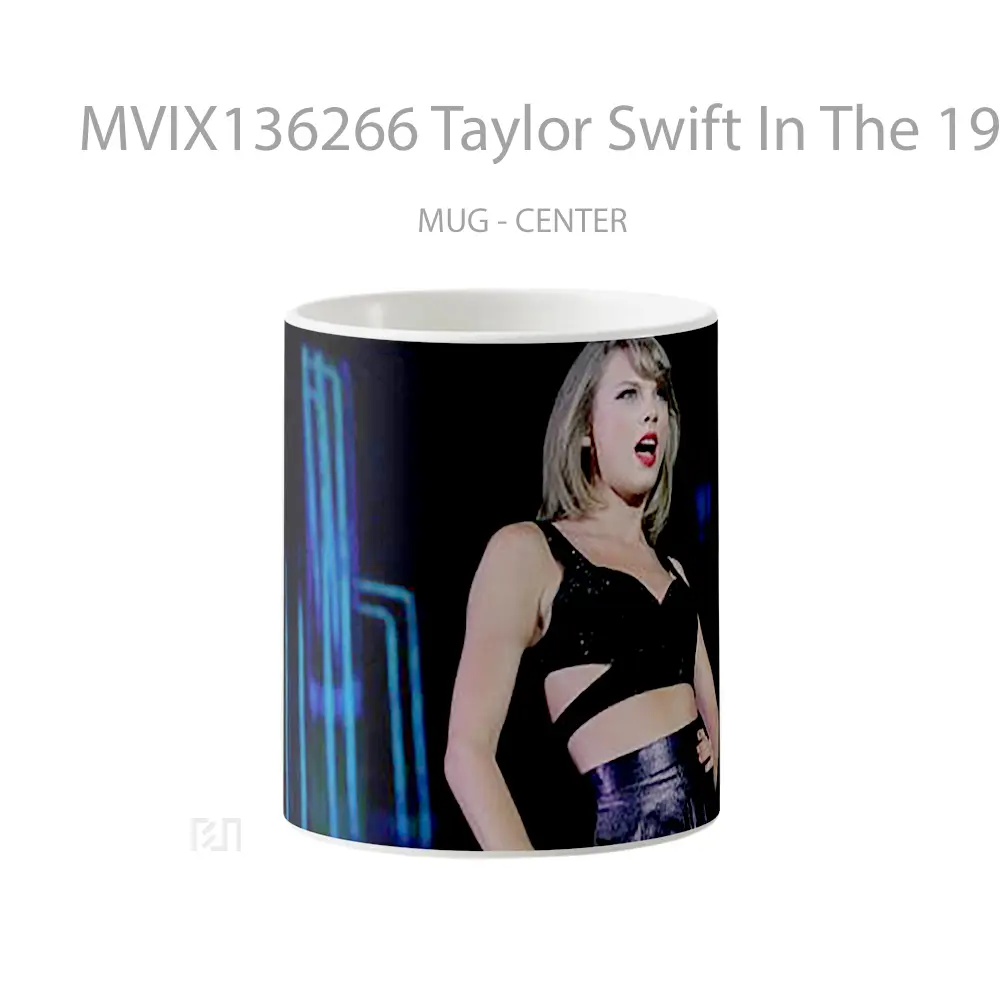 Mug Taylor Swift In The 1989 World Tour V2 Gelas Selebriti