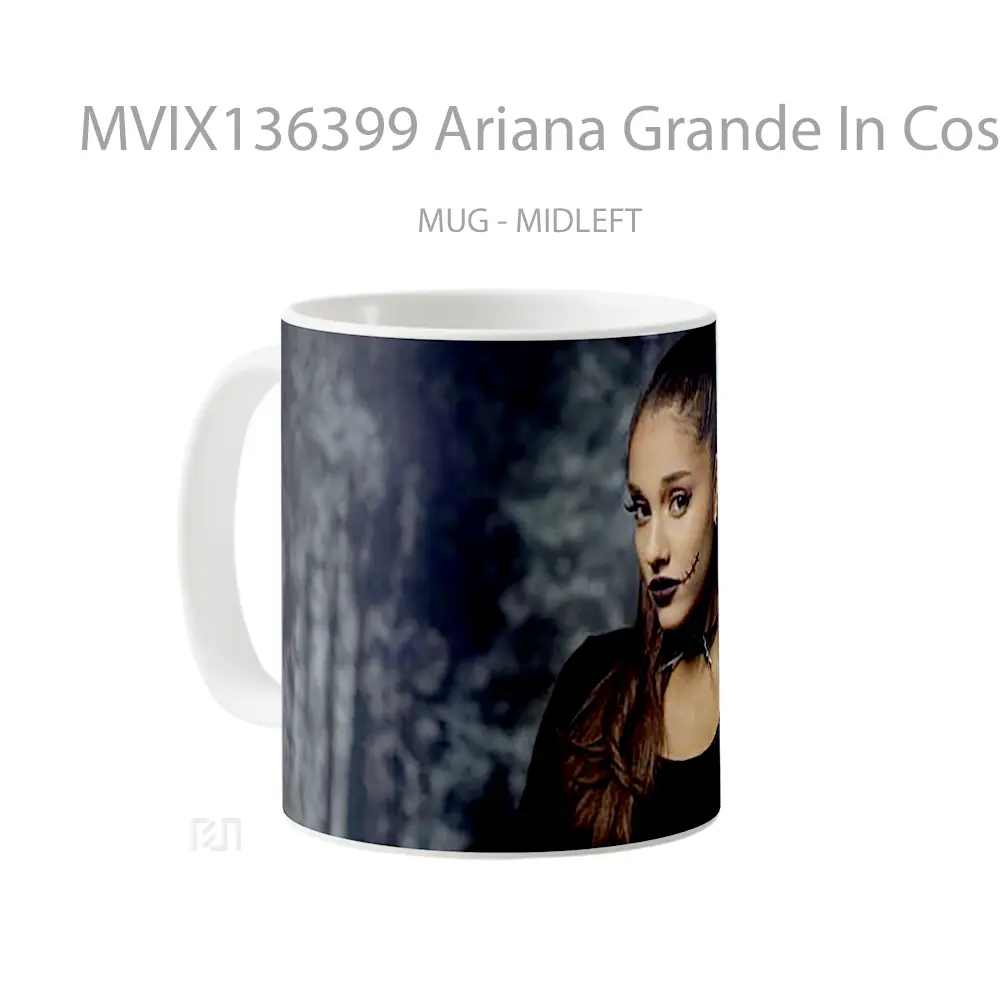 Mug Ariana Grande In Costume Gelas Selebriti - All-side / Desain