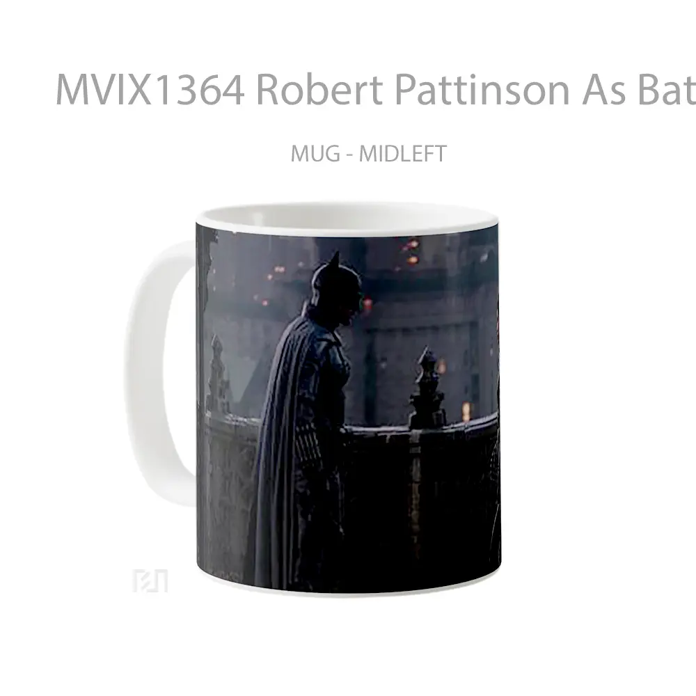 Mug Robert Pattinson As Batman And Zoe Kravitz As Catwoman Gelas Superhero - All-side / Desain