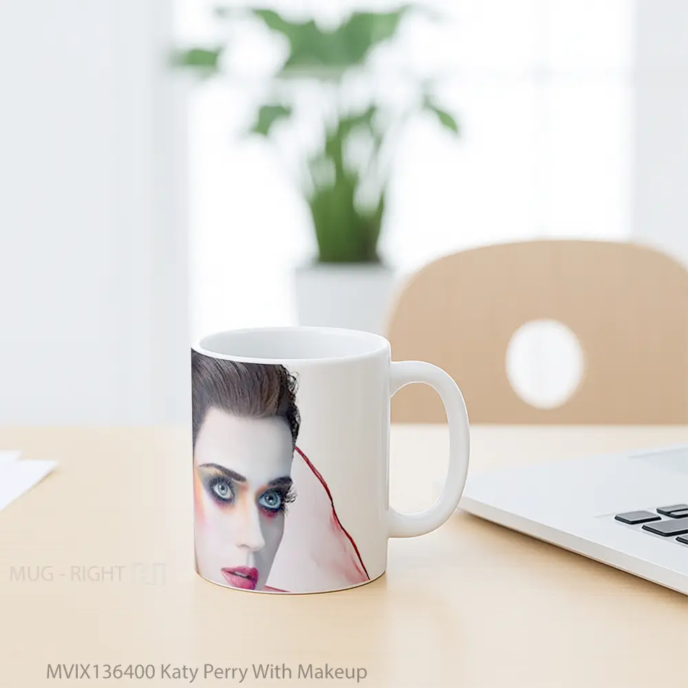 Mug Katy Perry With Makeup Gelas Keramik Unik - All-side / Desain