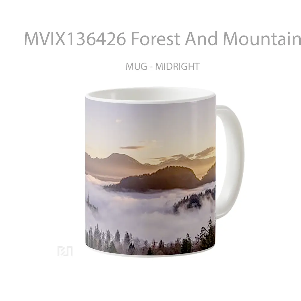 Mug Forest And Mountains Within Fog Gelas Pemandangan Alam - All-side / Desain