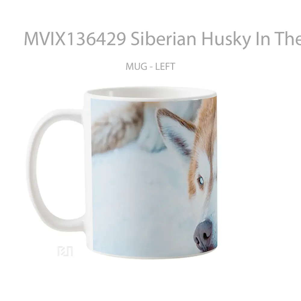 Mug Siberian Husky In The Snow Gelas Pemandangan Alam - All-side / Desain