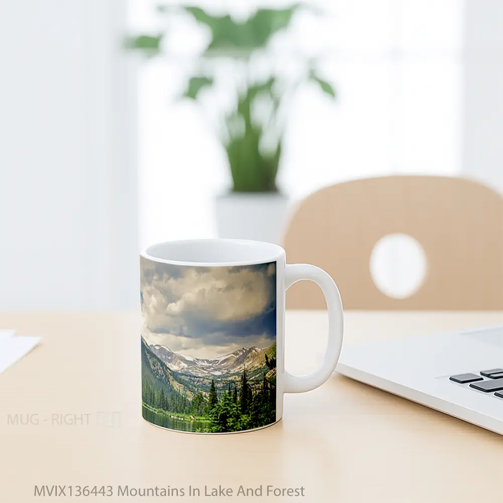 Mug Mountains In Lake And Forest Gelas Pemandangan Alam - All-side / Desain