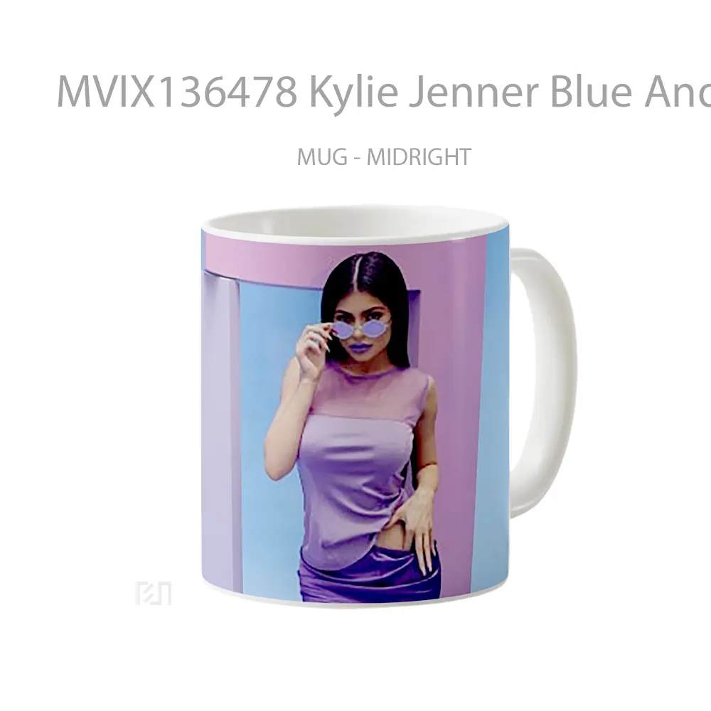 Mug Kylie Jenner Blue And Purple Delight Gelas Selebriti - All-side / Desain