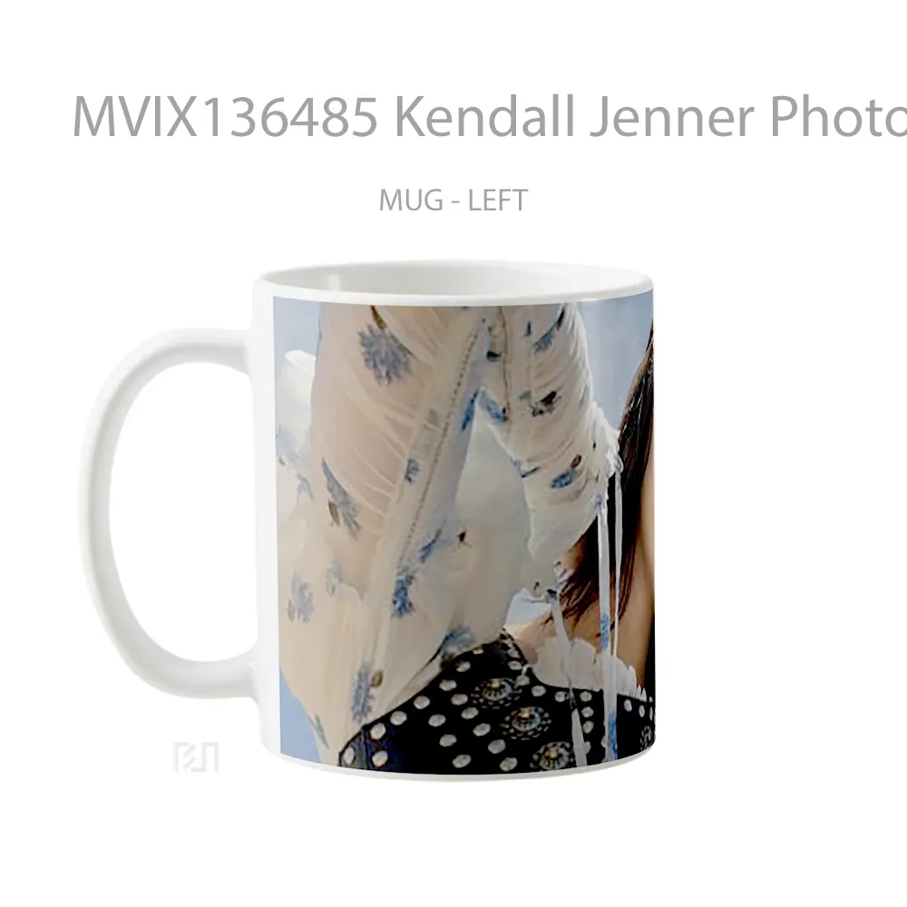 Mug Kendall Jenner Photoshoot Gelas Selebriti - All-side / Desain