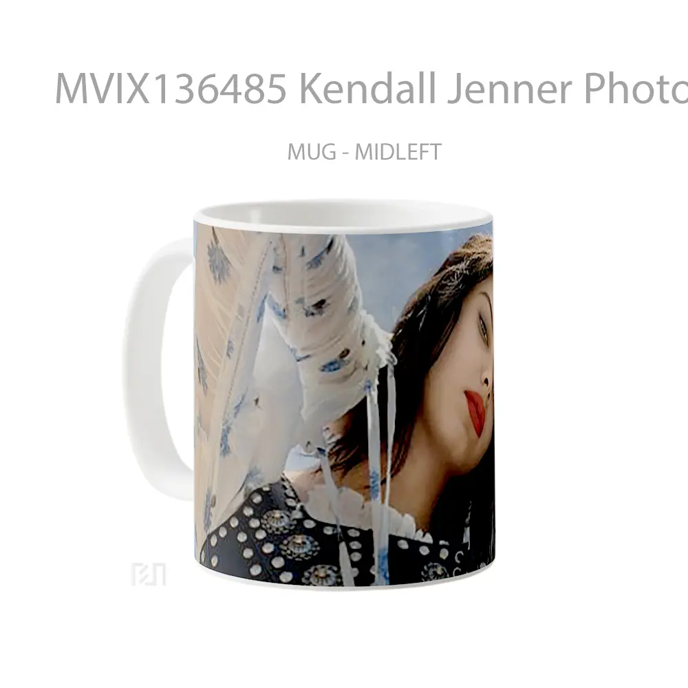 Mug Kendall Jenner Photoshoot Gelas Selebriti - All-side / Desain