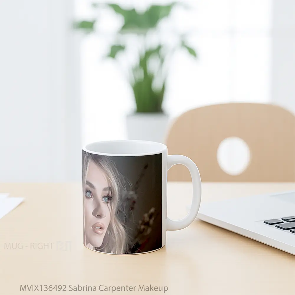 Mug Sabrina Carpenter Makeup Gelas Keramik Unik - All-side / Desain