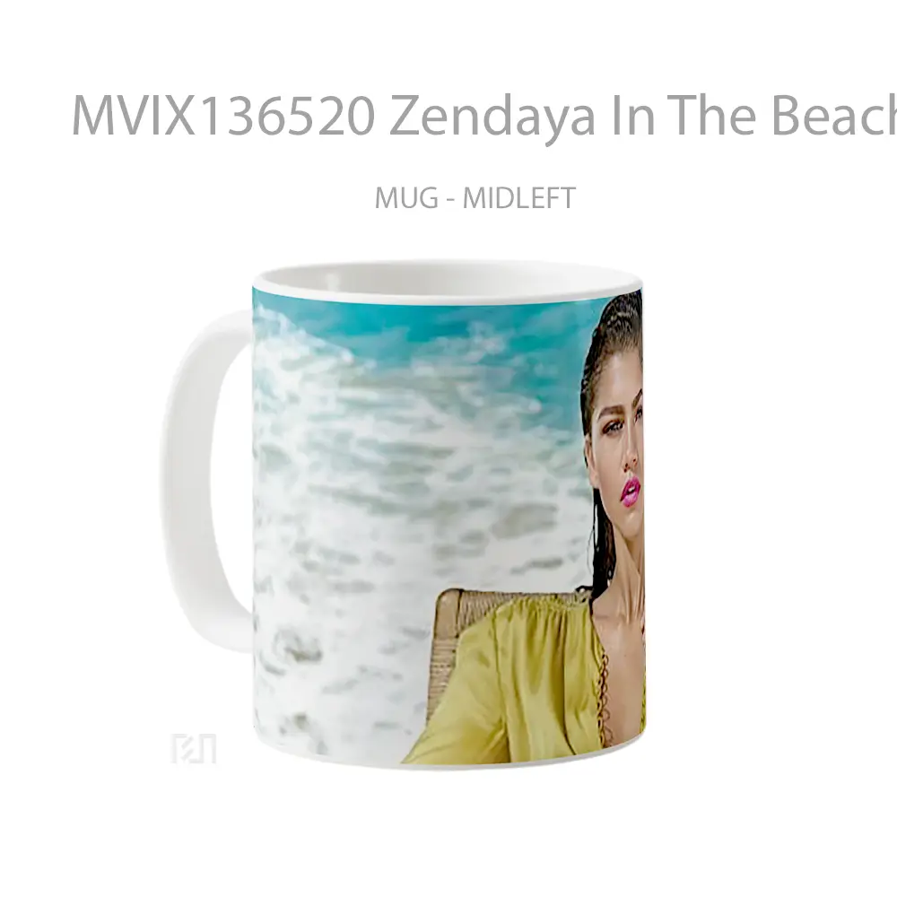 Mug Zendaya In The Beach Gelas Selebriti - All-side / Desain