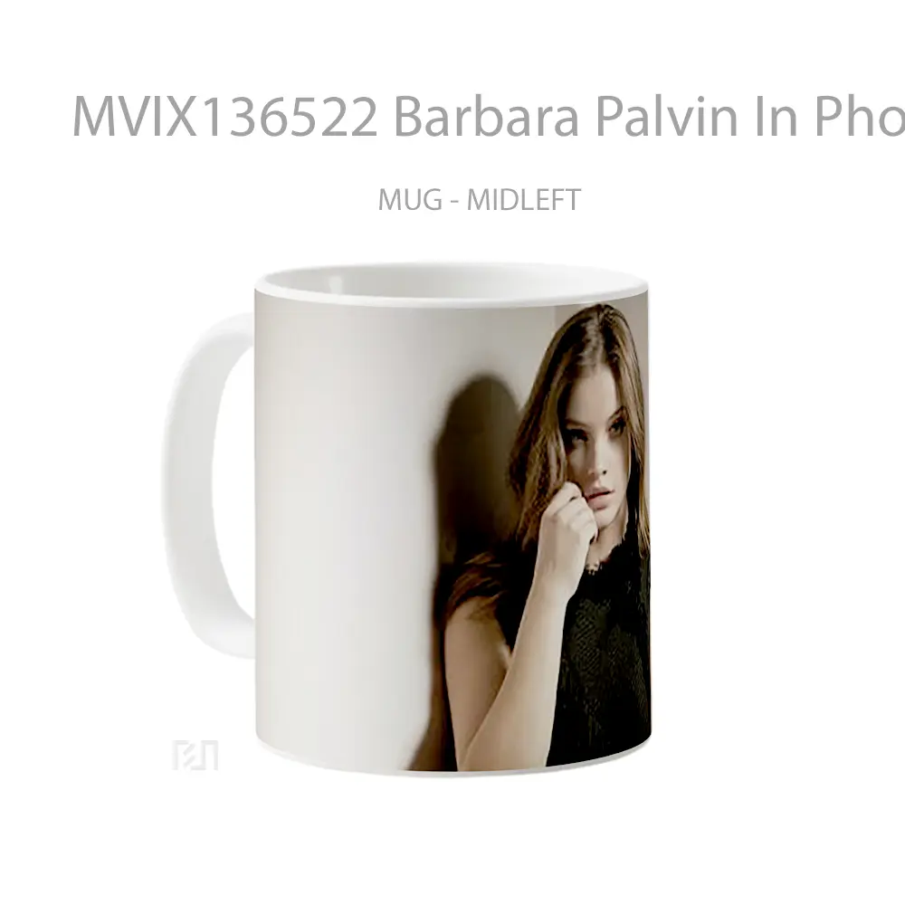 Mug Barbara Palvin In Photoshoot Gelas Keramik Unik - All-side / Desain