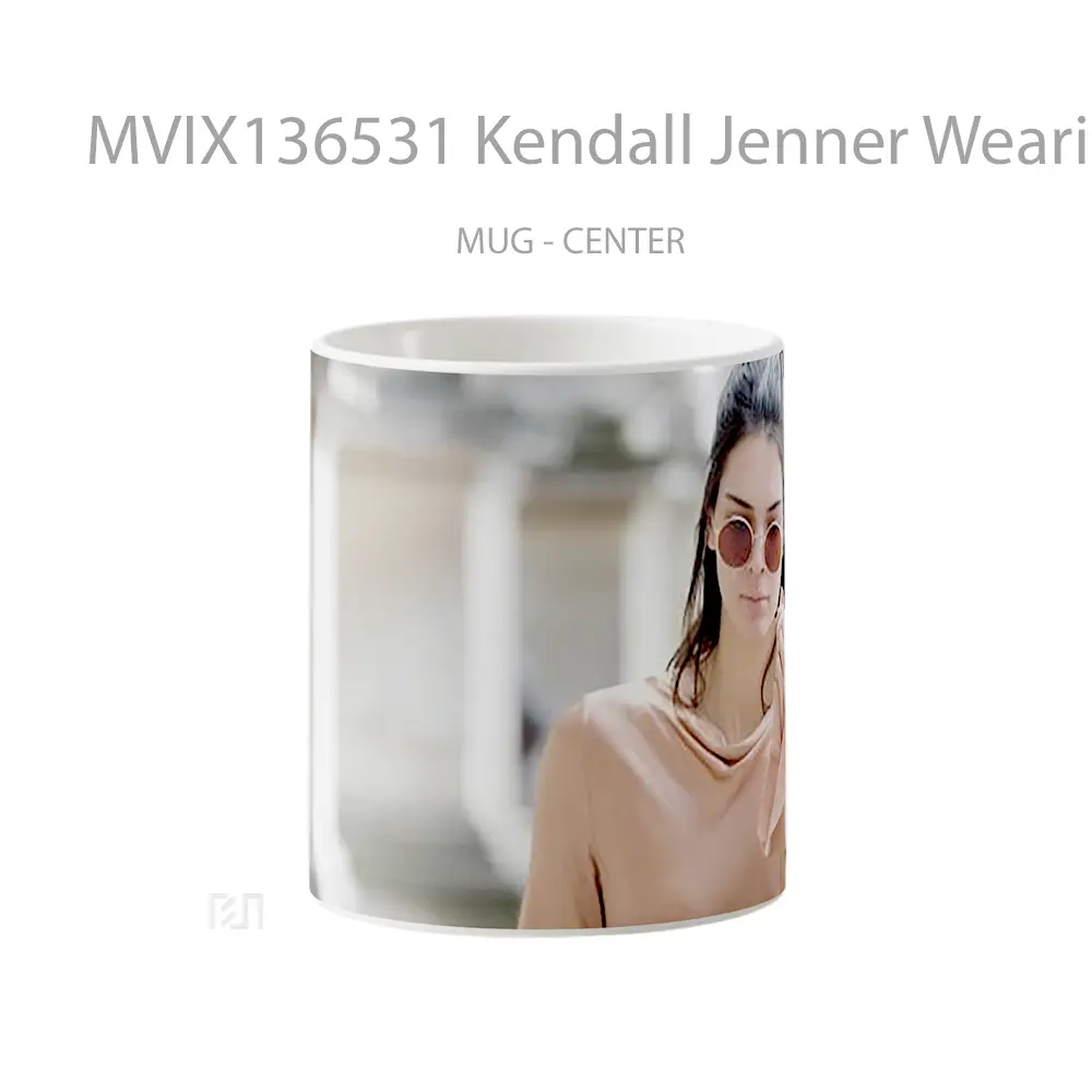 Mug Kendall Jenner Wearing Sunglasses Gelas Selebriti