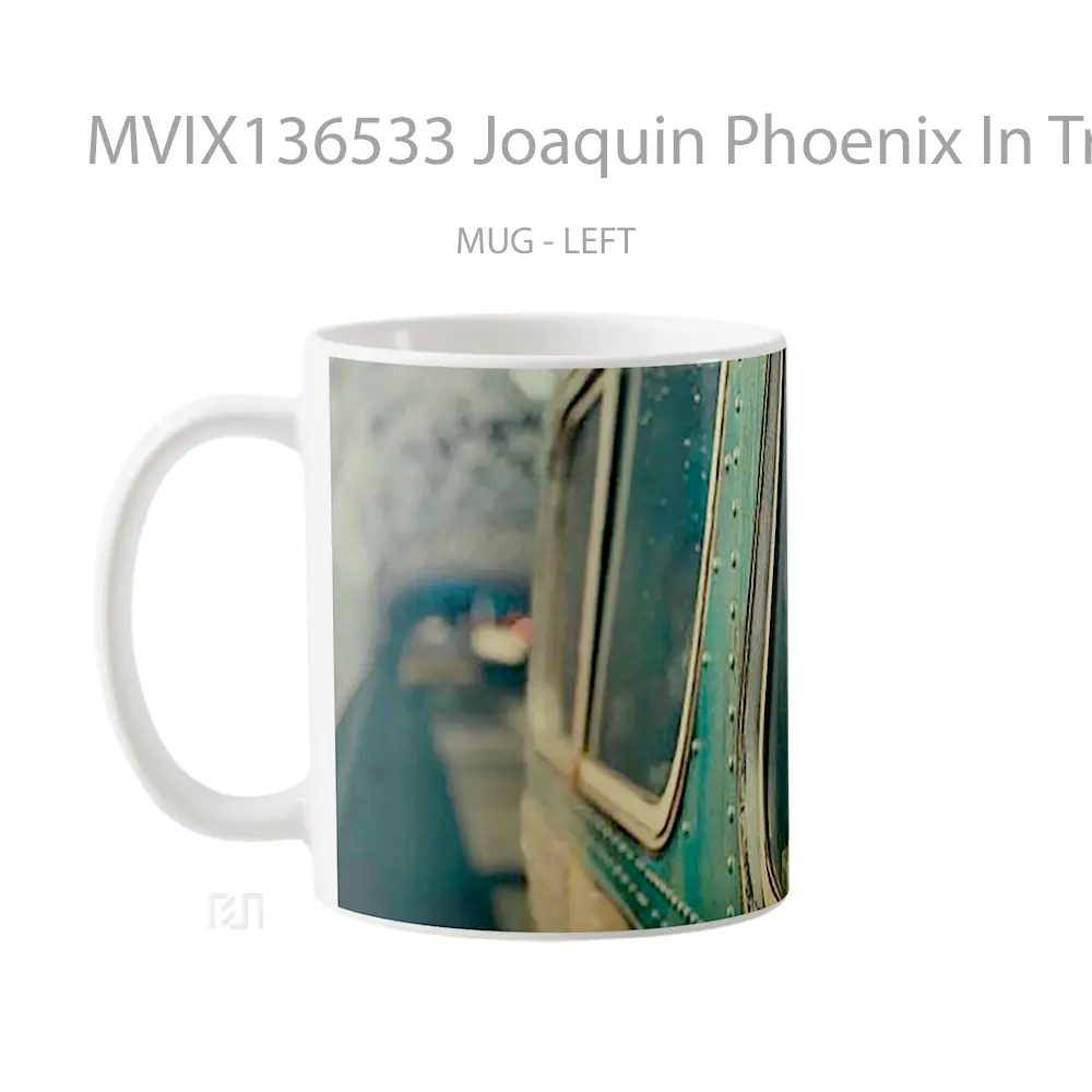 Mug Joaquin Phoenix In Train In Joker Gelas Superhero - All-side / Desain