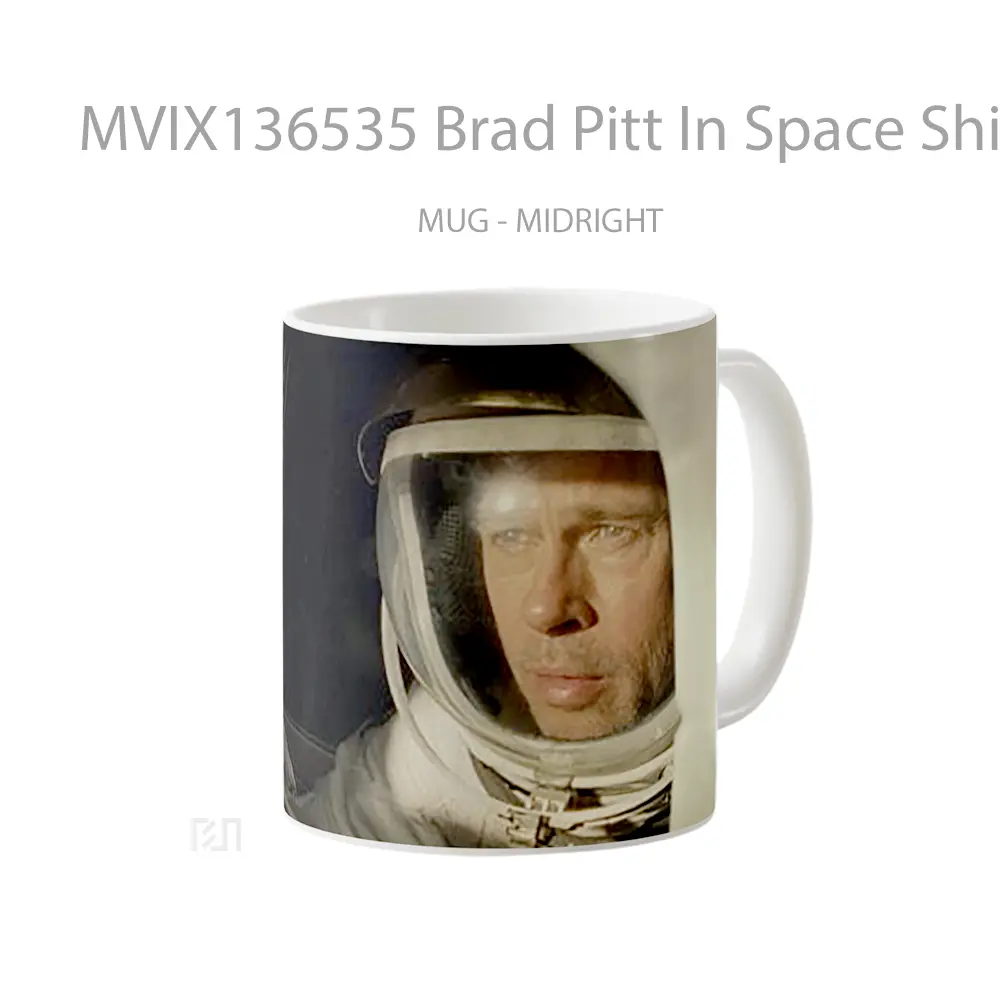 Mug Brad Pitt In Space Ship For Ad Astra Gelas Selebriti - All-side / Desain