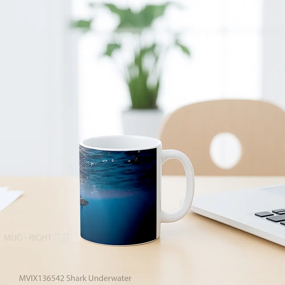 Mug Shark Underwater Gelas Hewan Lucu - All-side / Desain