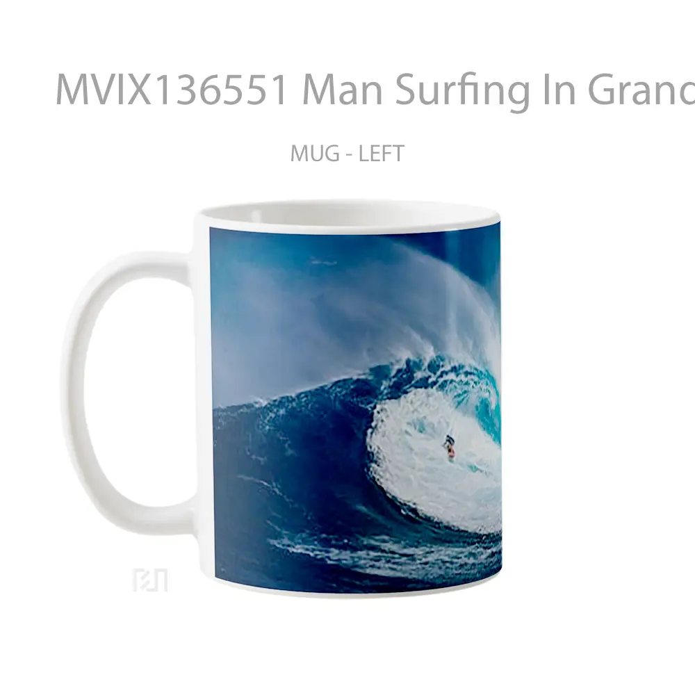 Mug Man Surfing In Grand Wave Gelas Keramik Unik - All-side / Desain