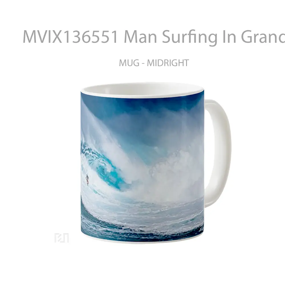 Mug Man Surfing In Grand Wave Gelas Keramik Unik - All-side / Desain