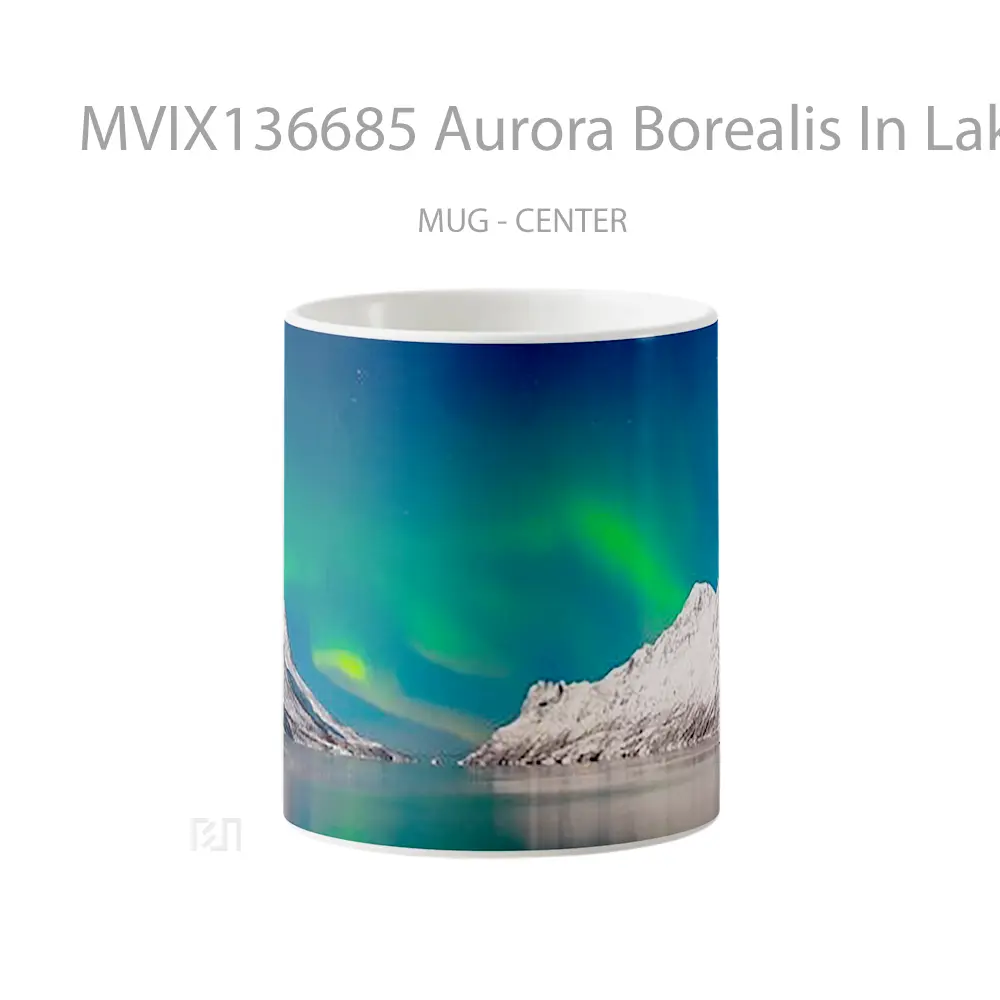 Mug Aurora Borealis In Lake And Mountains Gelas Pemandangan Alam