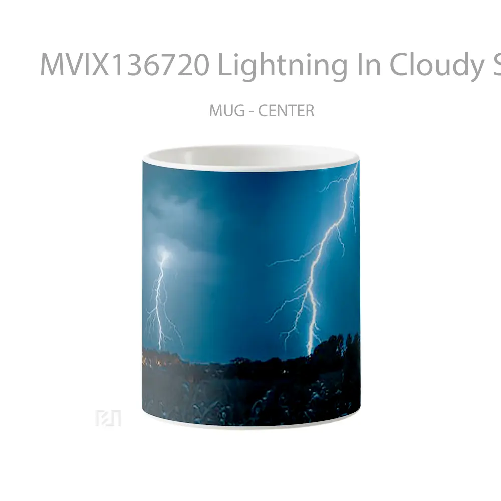 Mug Lightning In Cloudy Sky Gelas Pemandangan Alam