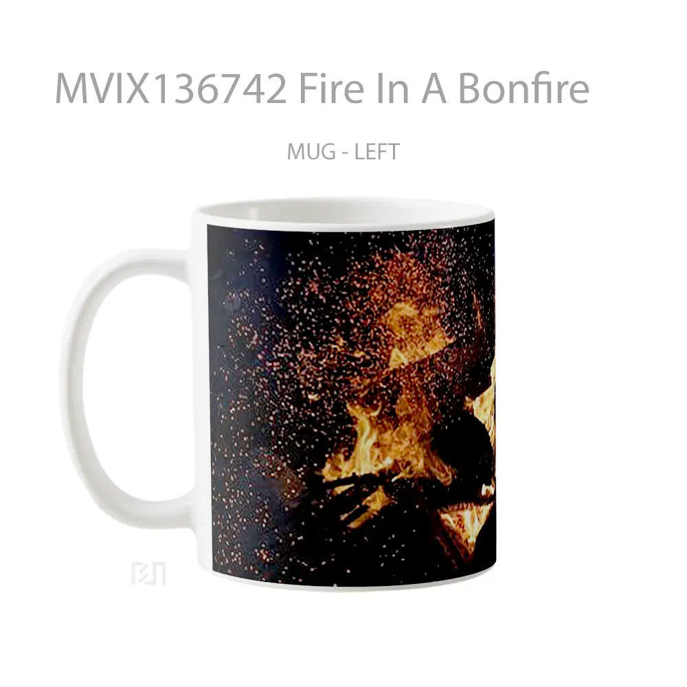 Mug Fire In A Bonfire Gelas Keramik Unik - All-side / Desain
