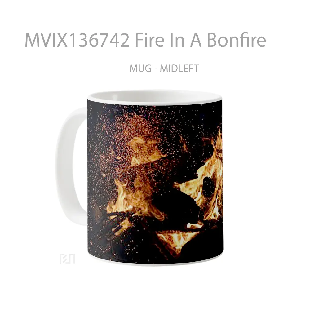 Mug Fire In A Bonfire Gelas Keramik Unik - All-side / Desain