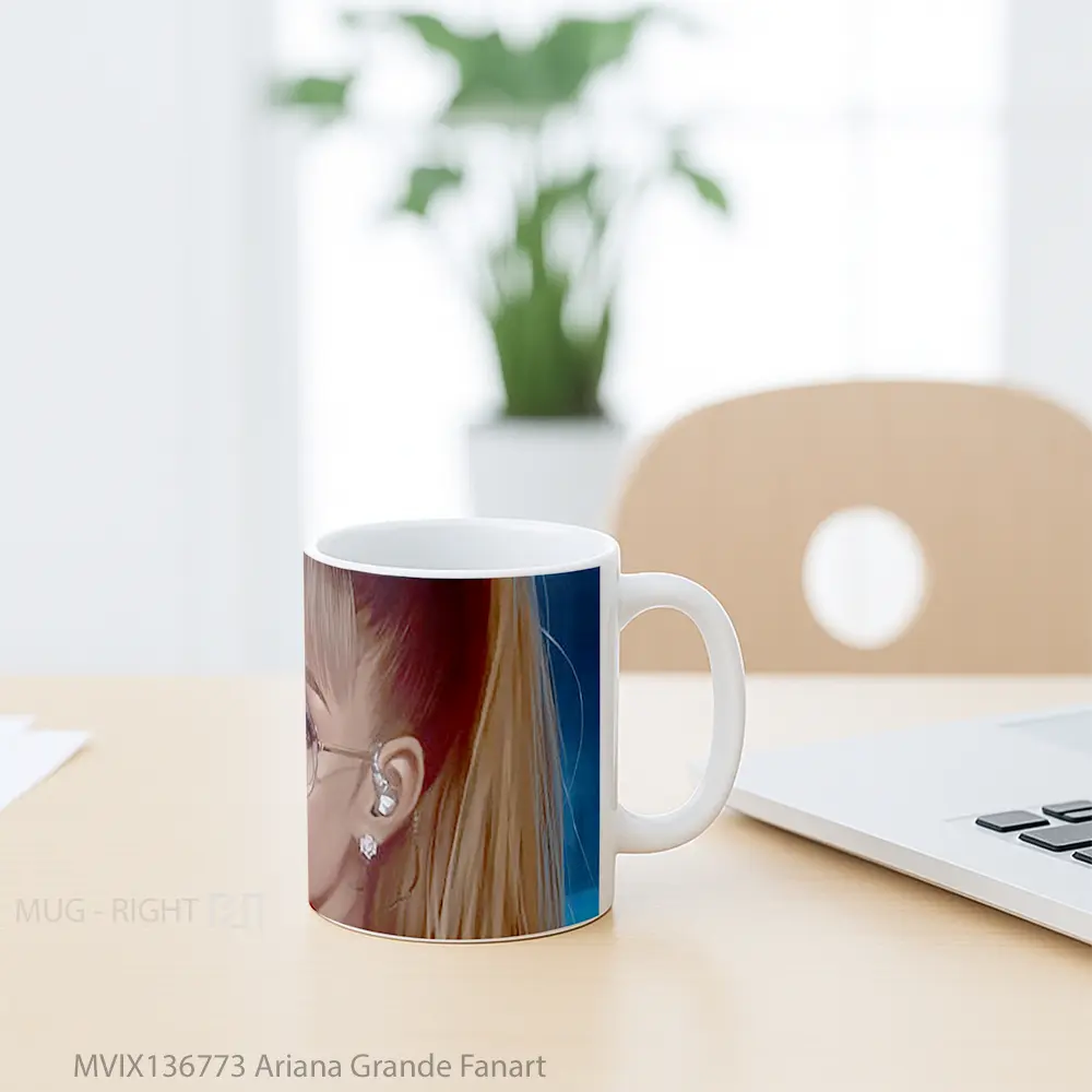 Mug Ariana Grande Fanart Gelas Selebriti - All-side / Desain