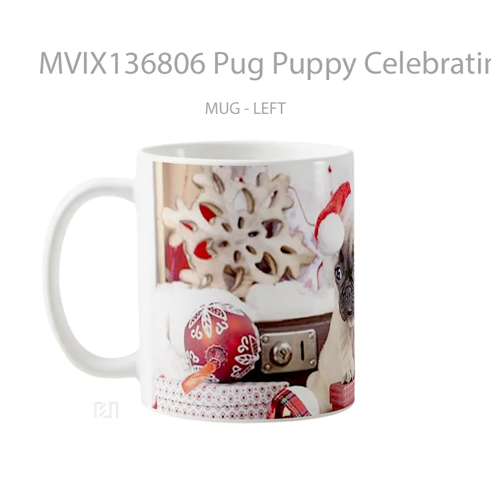 Mug Pug Puppy Celebrating Christmas Gelas Hewan Lucu - All-side / Desain