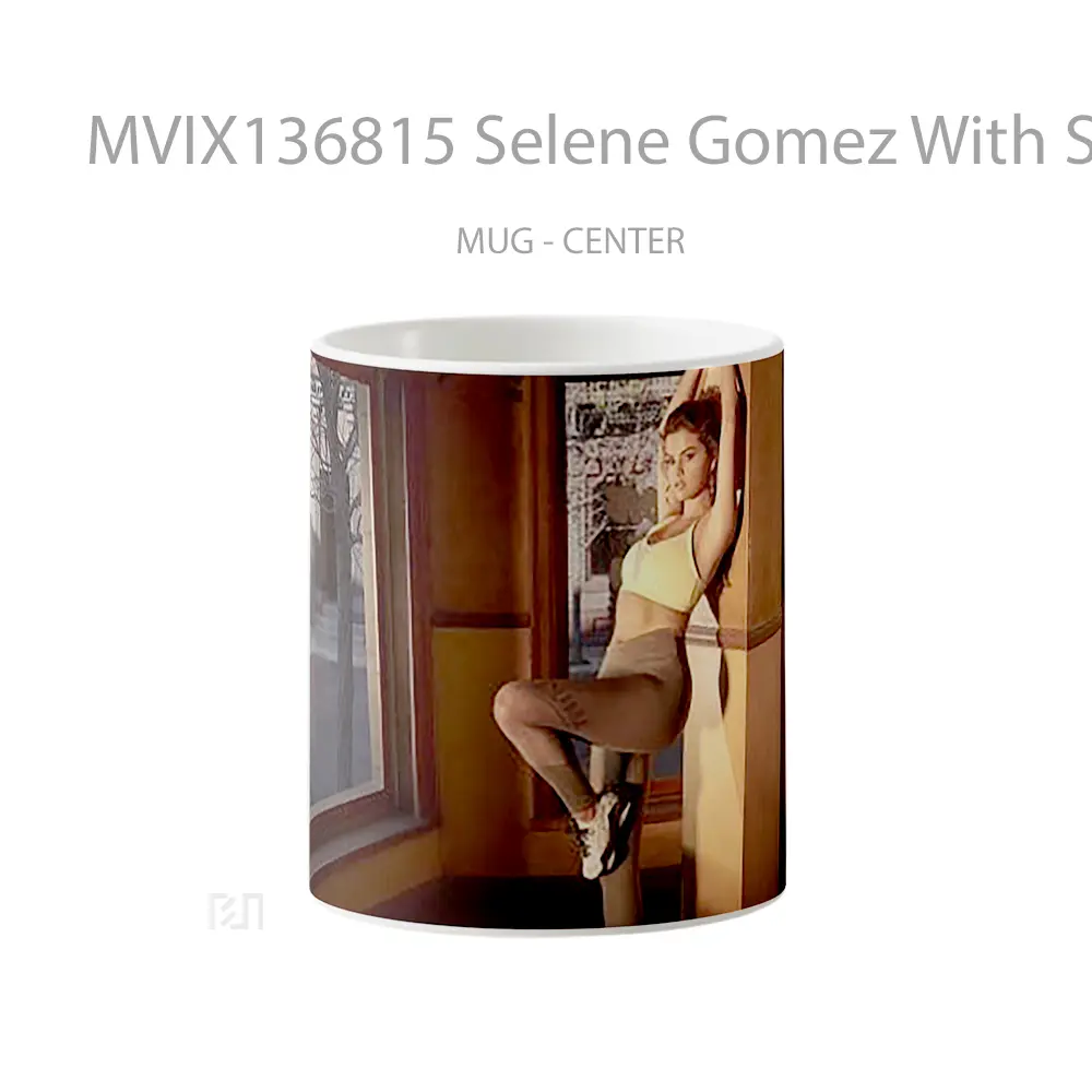 Mug Selene Gomez With Sportswear Gelas Keramik Unik