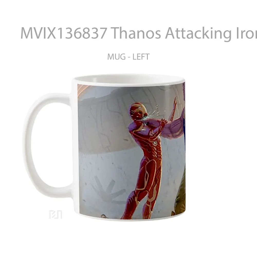 Mug Thanos Attacking Iron Man In Infinity War Fanart Gelas Superhero - All-side / Desain