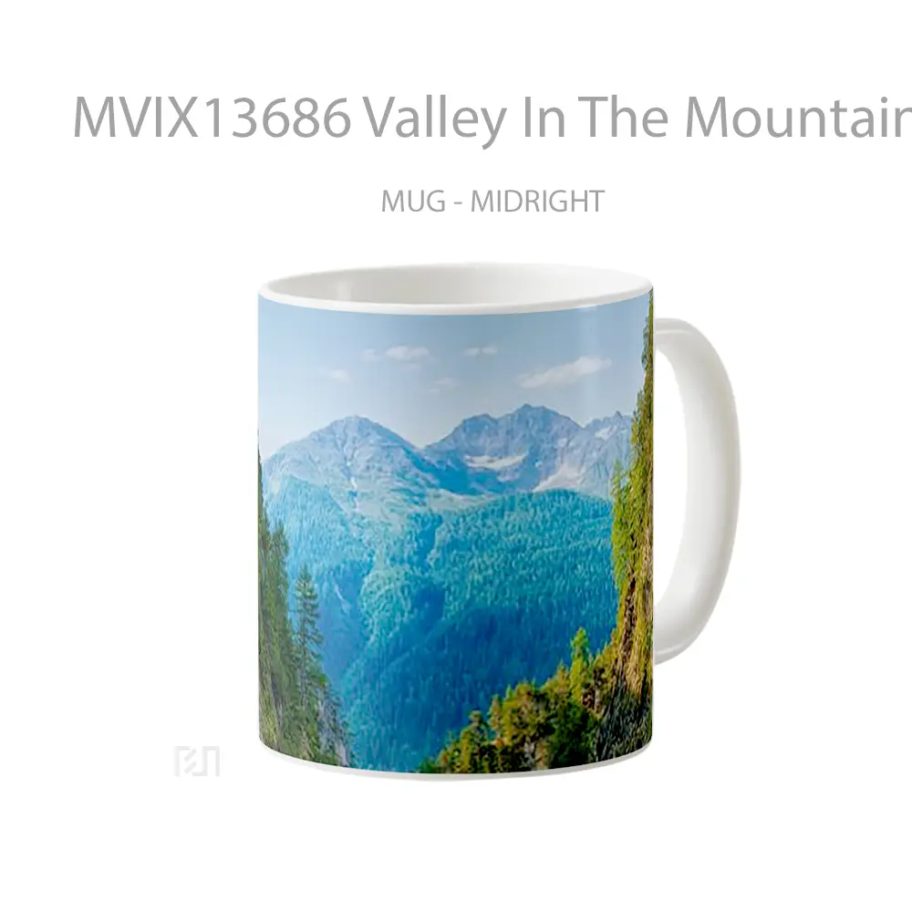 Mug Valley In The Mountains Gelas Pemandangan Alam - All-side / Desain