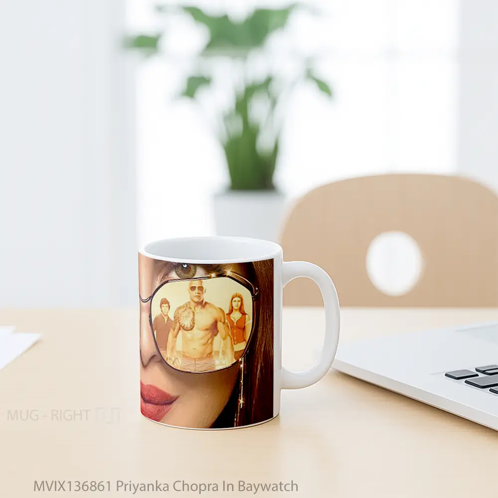 Mug Priyanka Chopra In Baywatch Gelas Keramik Unik - All-side / Desain
