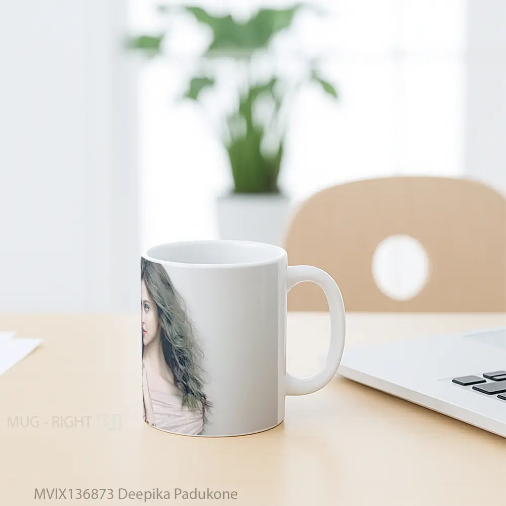 Mug Deepika Padukone Gelas Keramik Unik - All-side / Desain