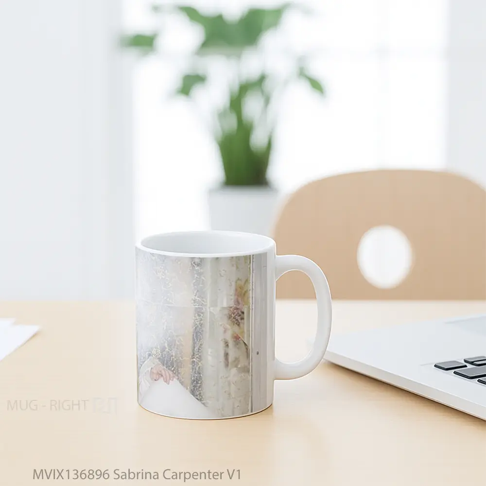 Mug Sabrina Carpenter V1 Gelas Keramik Unik - All-side / Desain