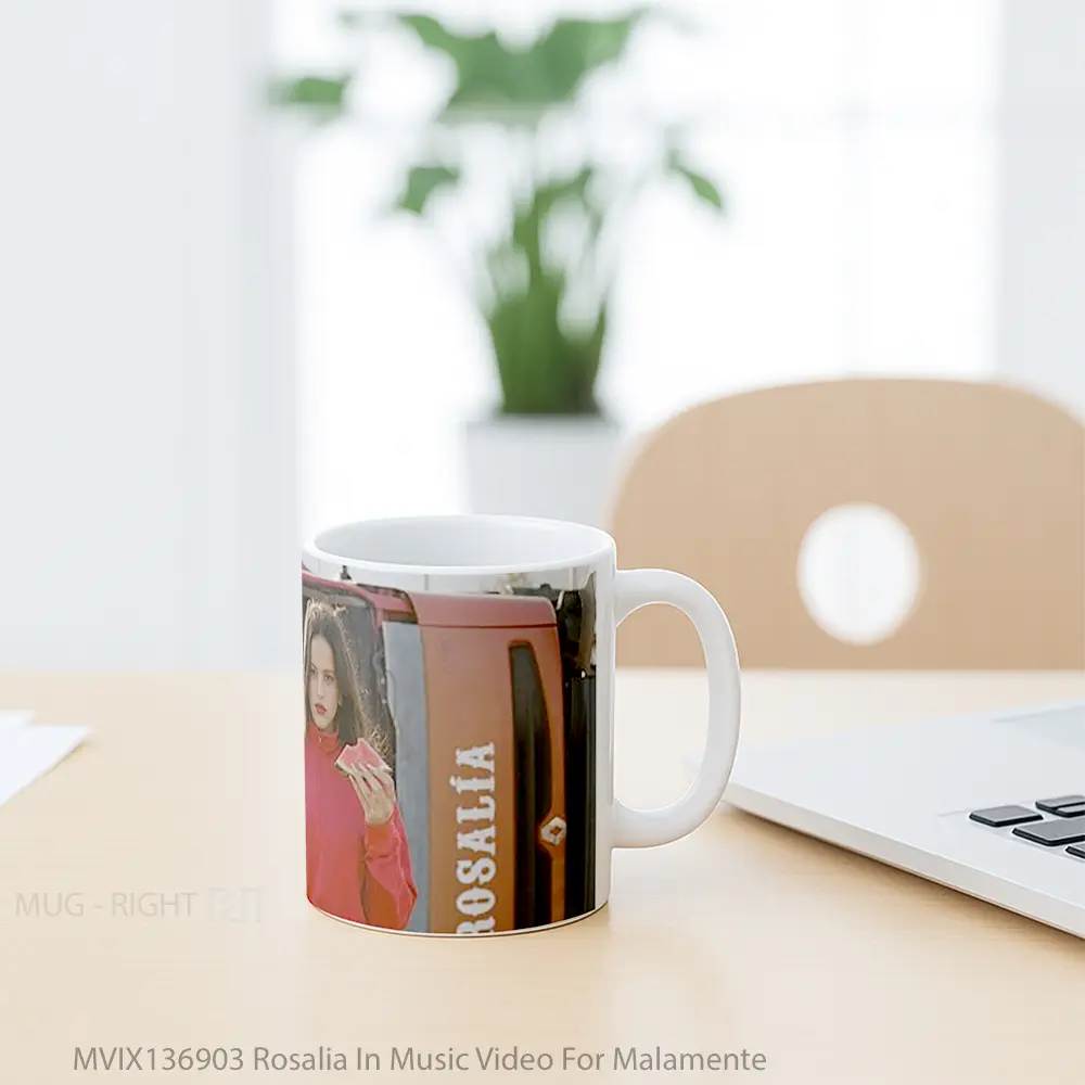 Mug Rosalia In Music Video For Malamente Gelas Keramik Unik - All-side / Desain