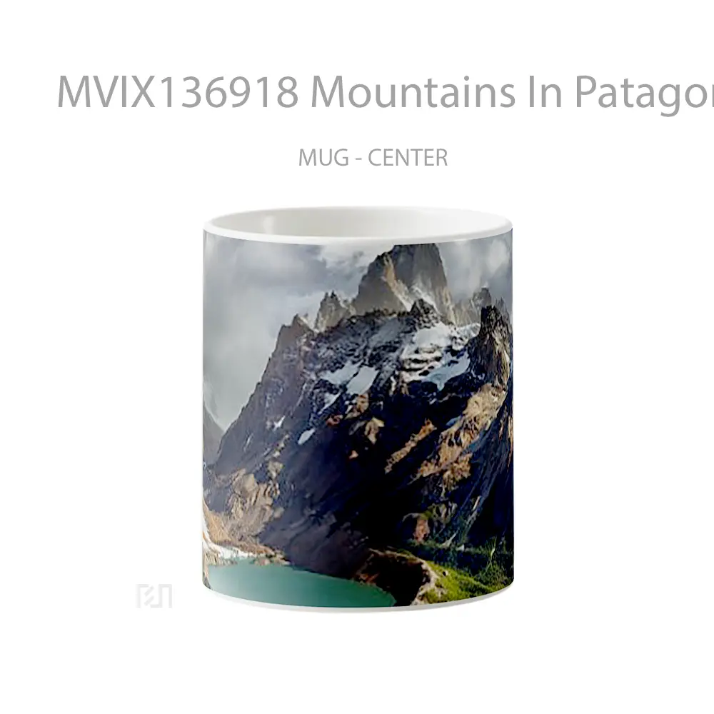 Mug Mountains In Patagonia Argentina V1 Gelas Pemandangan Alam