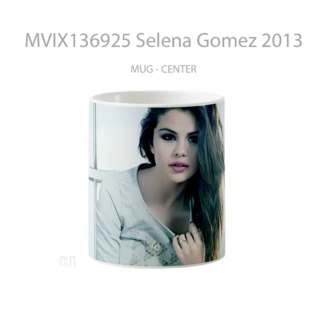 Mug Selena Gomez 2013 Gelas Selebriti