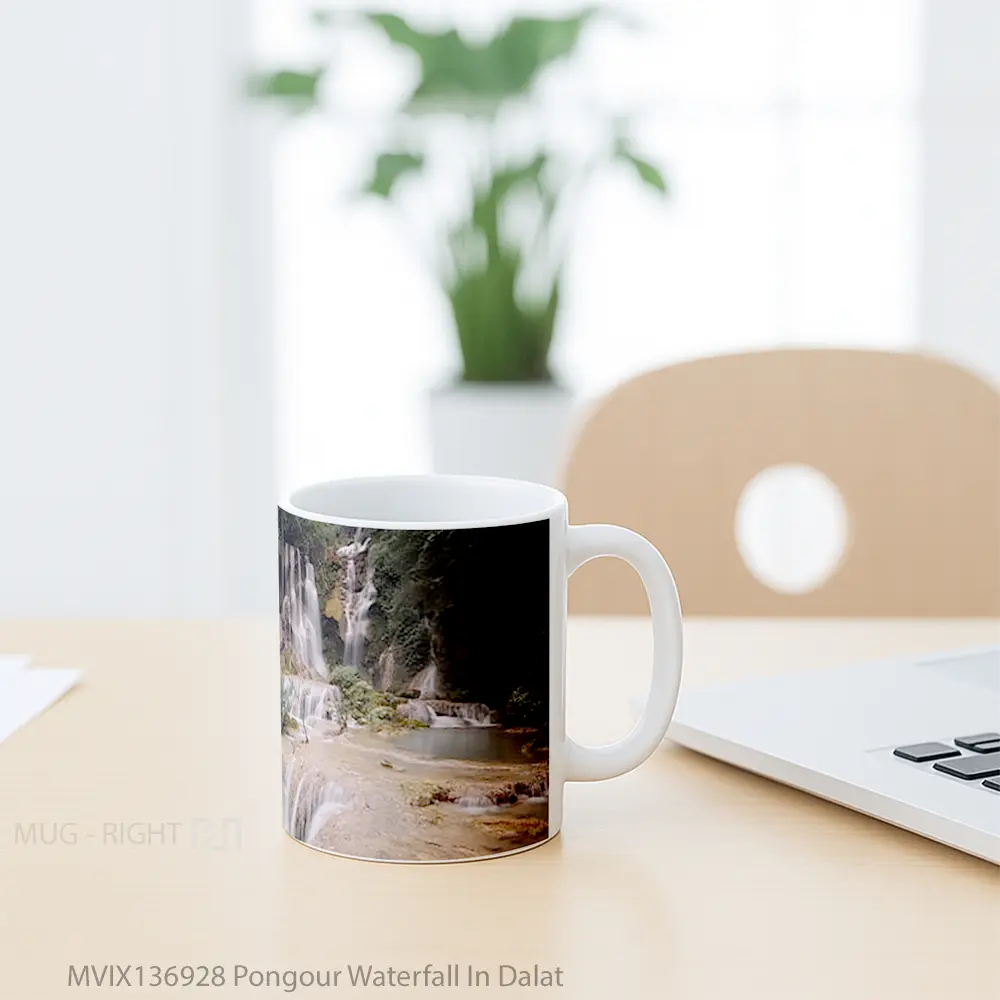 Mug Pongour Waterfall In Dalat Gelas Pemandangan Alam - All-side / Desain