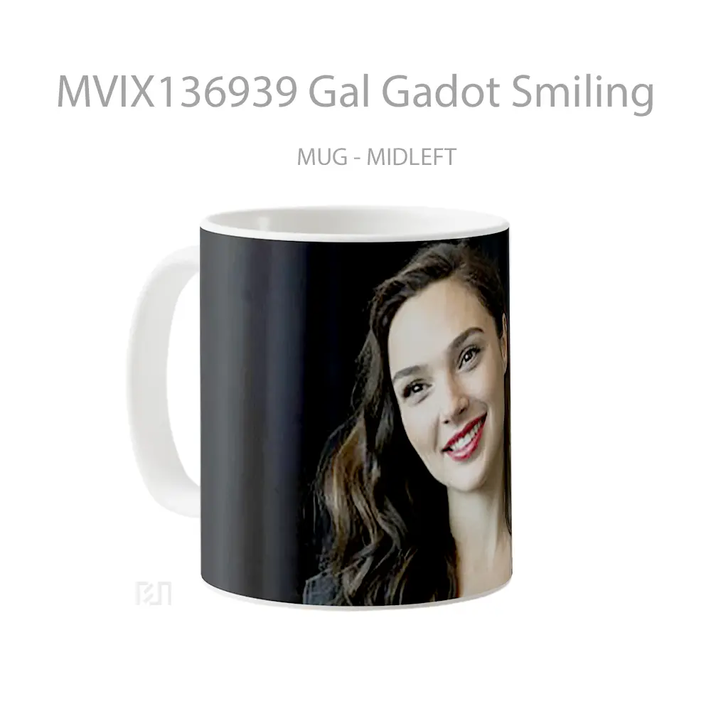 Mug Gal Gadot Smiling Gelas Selebriti - All-side / Desain