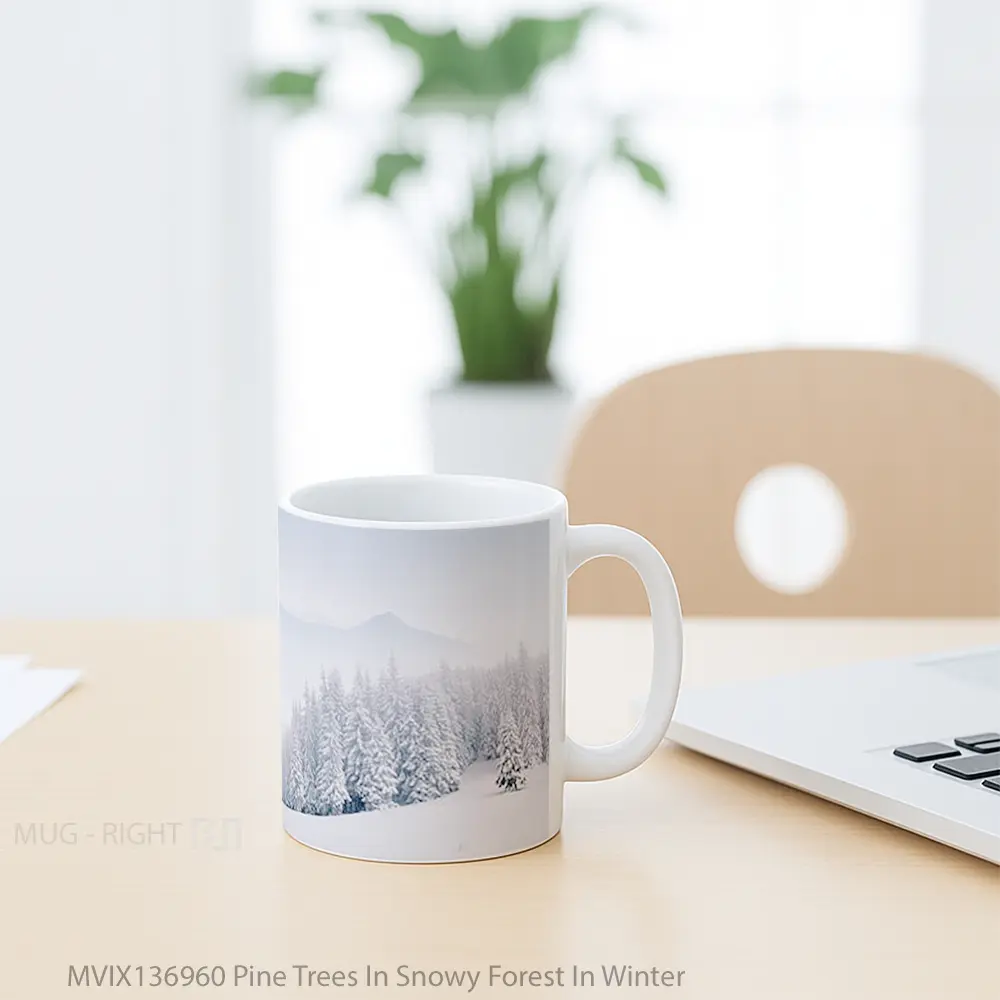 Mug Pine Trees In Snowy Forest In Winter Gelas Pemandangan Alam - All-side / Desain
