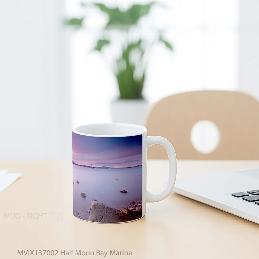 Mug Half Moon Bay Marina Gelas Astronomi - All-side / Desain