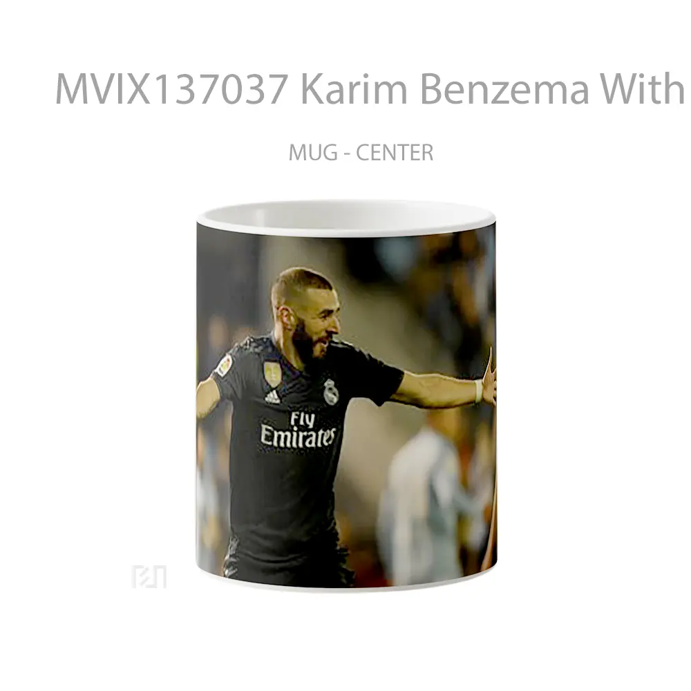 Mug Karim Benzema With Black Real Madrid Jersey Gelas Keramik Unik
