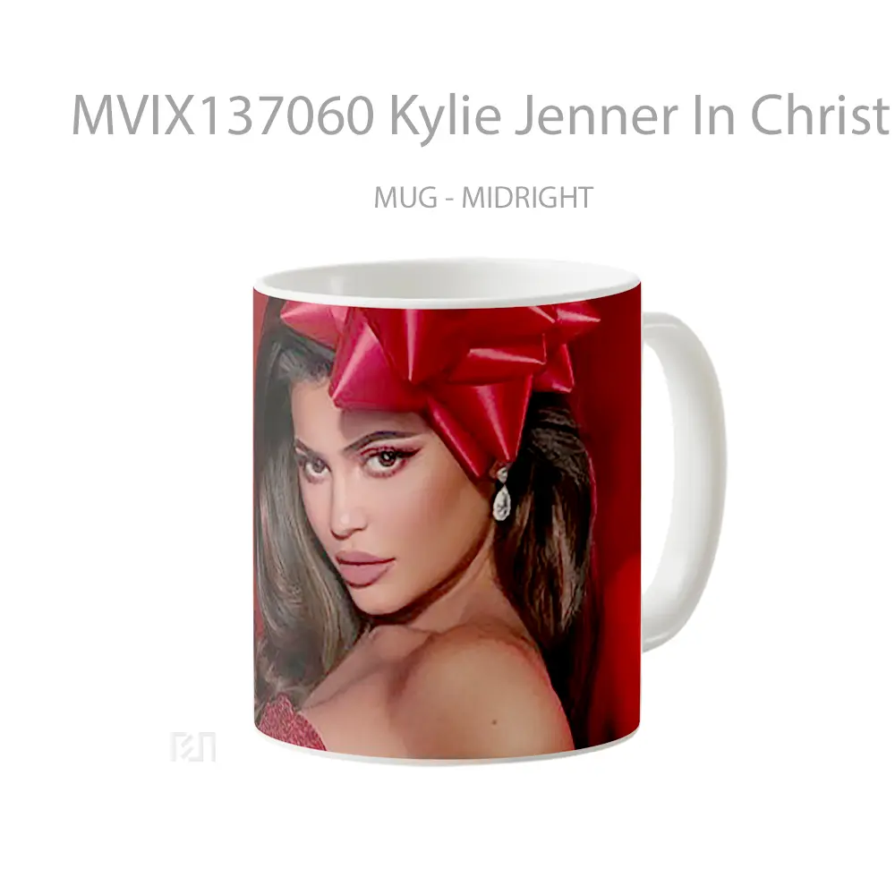Mug Kylie Jenner In Christmas Gelas Selebriti - All-side / Desain