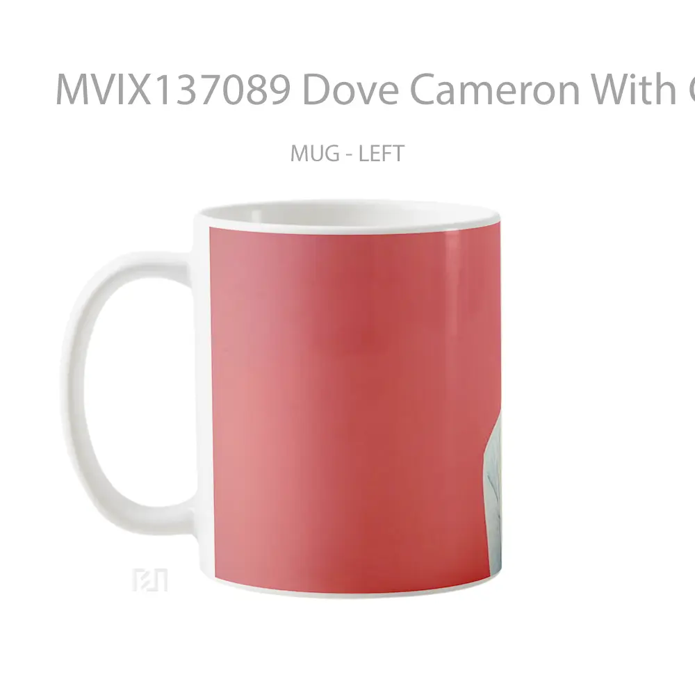 Mug Dove Cameron With Cap Gelas Keramik Unik - All-side / Desain
